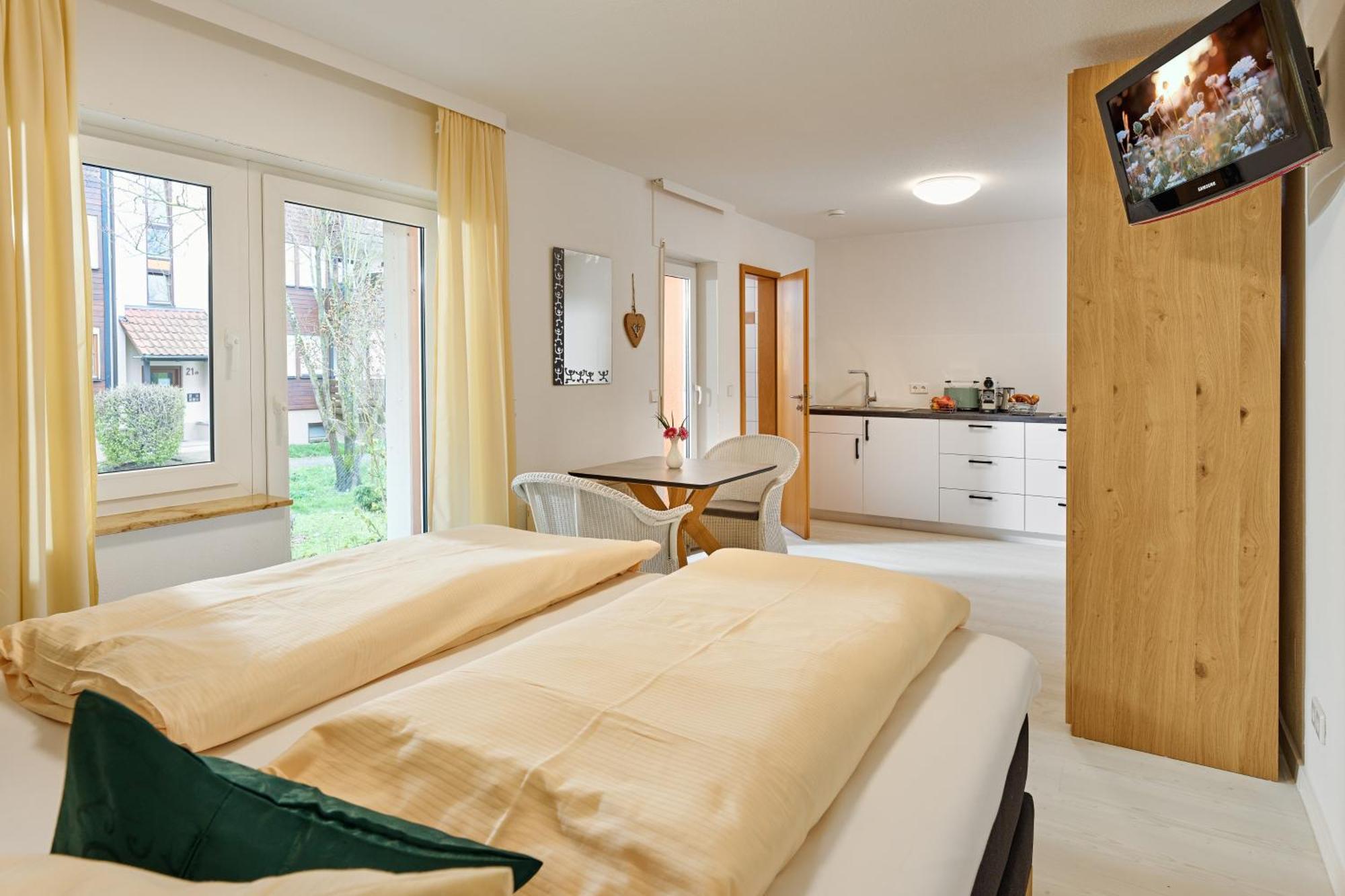 Thermen Appartements Gabriela, Appartement 24 Qm บาดโครซิงเงน ภายนอก รูปภาพ