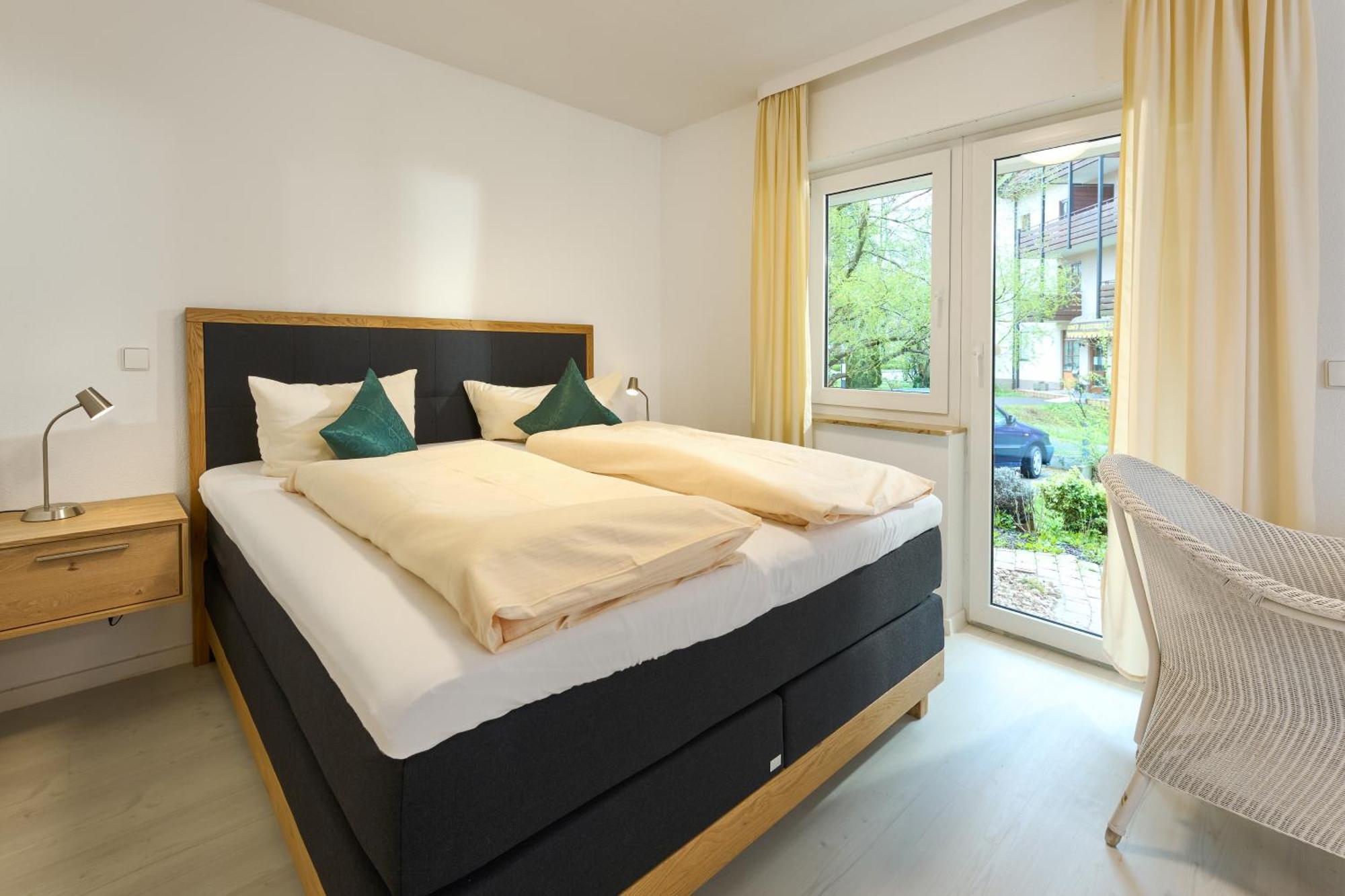 Thermen Appartements Gabriela, Appartement 24 Qm บาดโครซิงเงน ภายนอก รูปภาพ